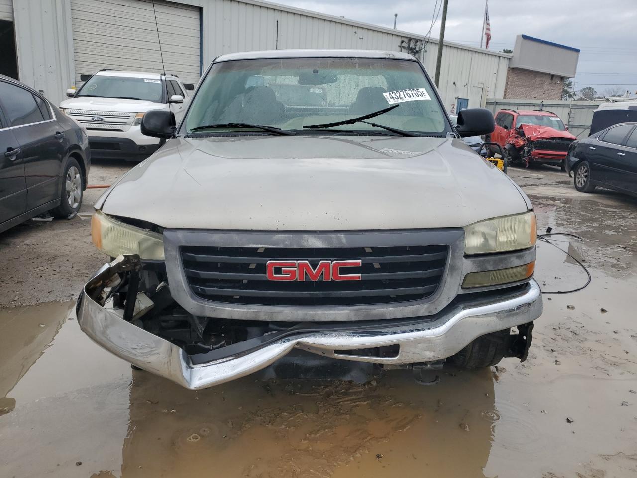 2003 GMC Sierra VIN 2GTEC19V931231800 Copart auction photo, all over damage thumbnail 5