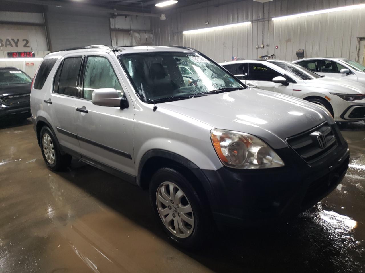 2005 Honda CR-V VIN JHLRD78805C055040 Copart auction photo, rear end damage thumbnail 4
