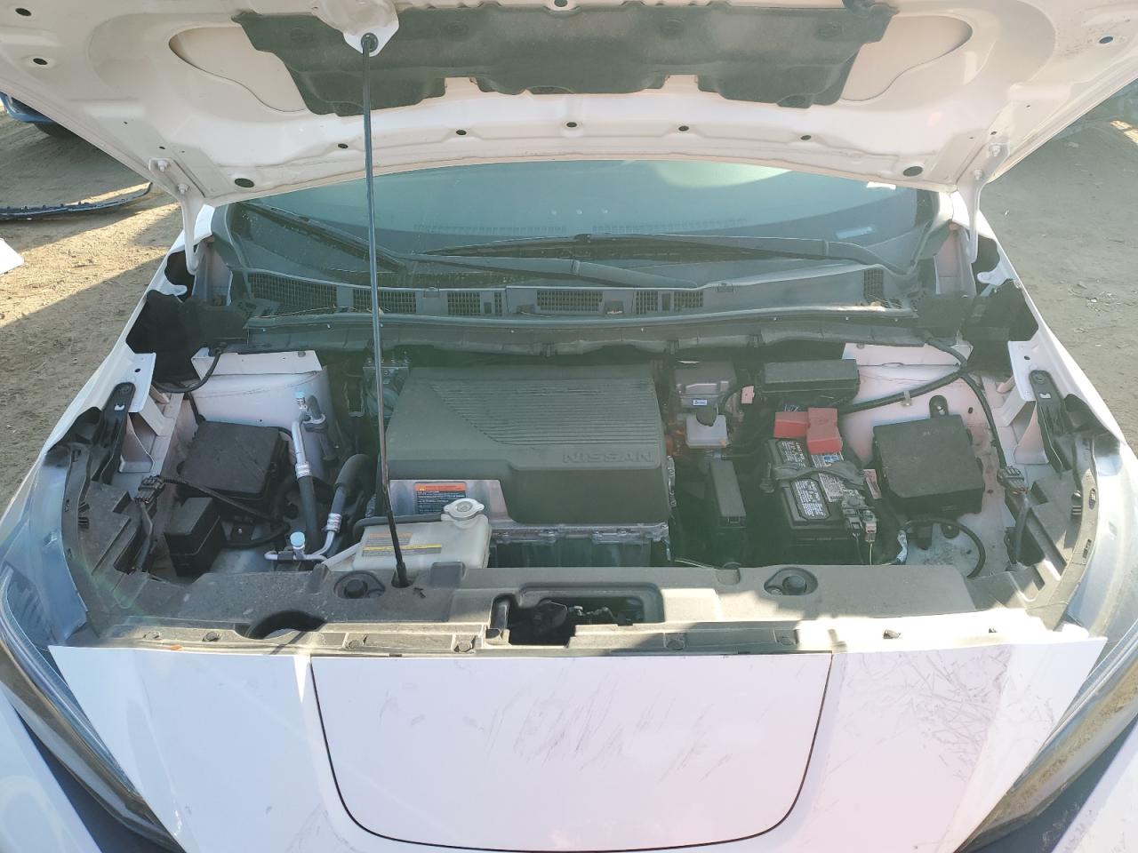 2019 Nissan Leaf VIN 1N4AZ1CPXKC305229 Copart auction photo, rear end damage thumbnail 11