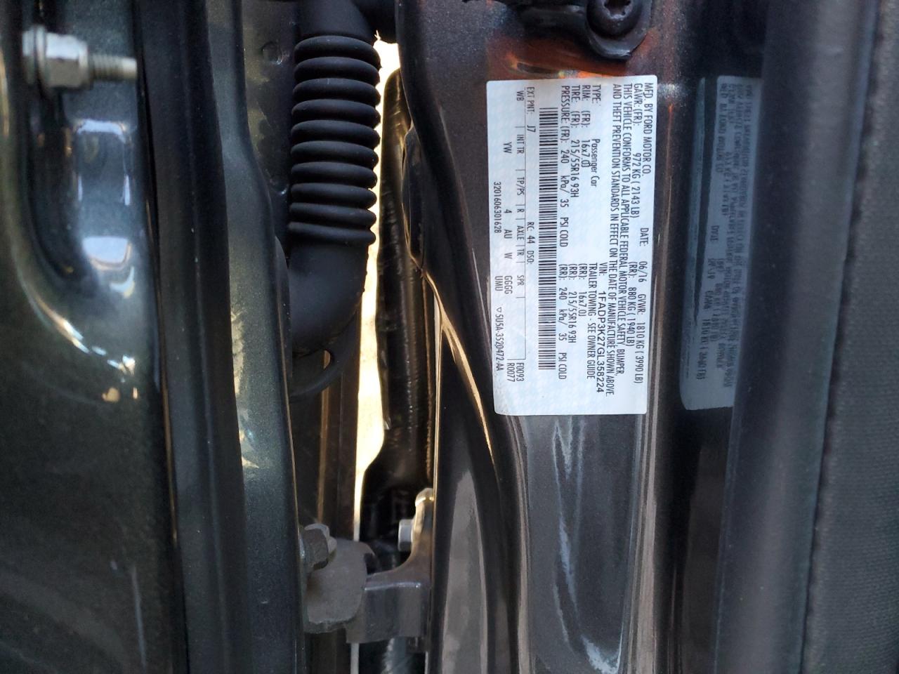 2016 Ford F250 VIN 1FADP3K27GL358224 Copart auction photo, front end damage thumbnail 12