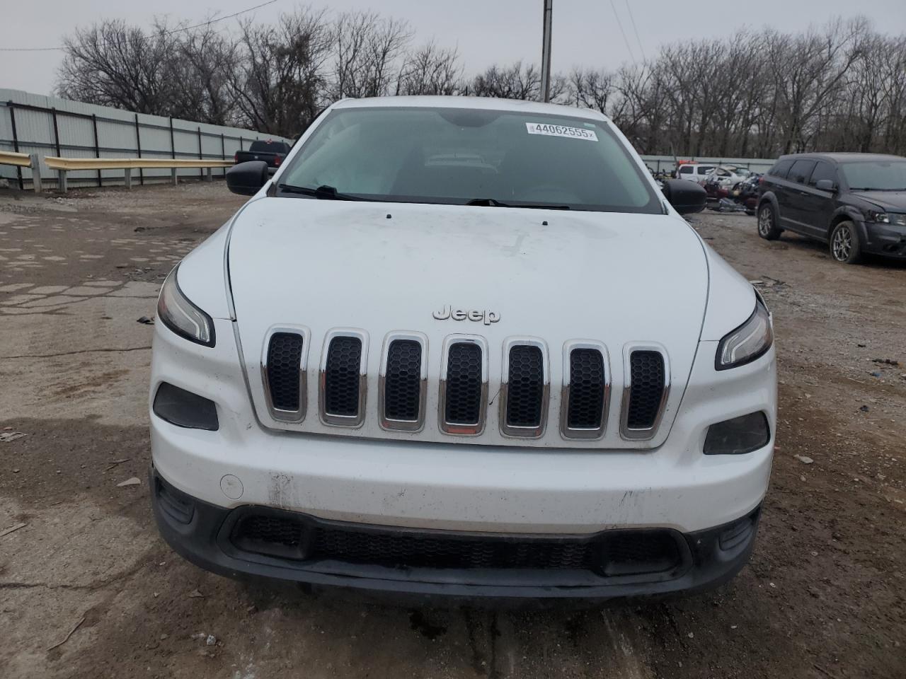 2014 Jeep Grand Cherokee VIN 1C4PJLAB4EW104573 Copart auction photo, side / minor dent/scratches damage thumbnail 5