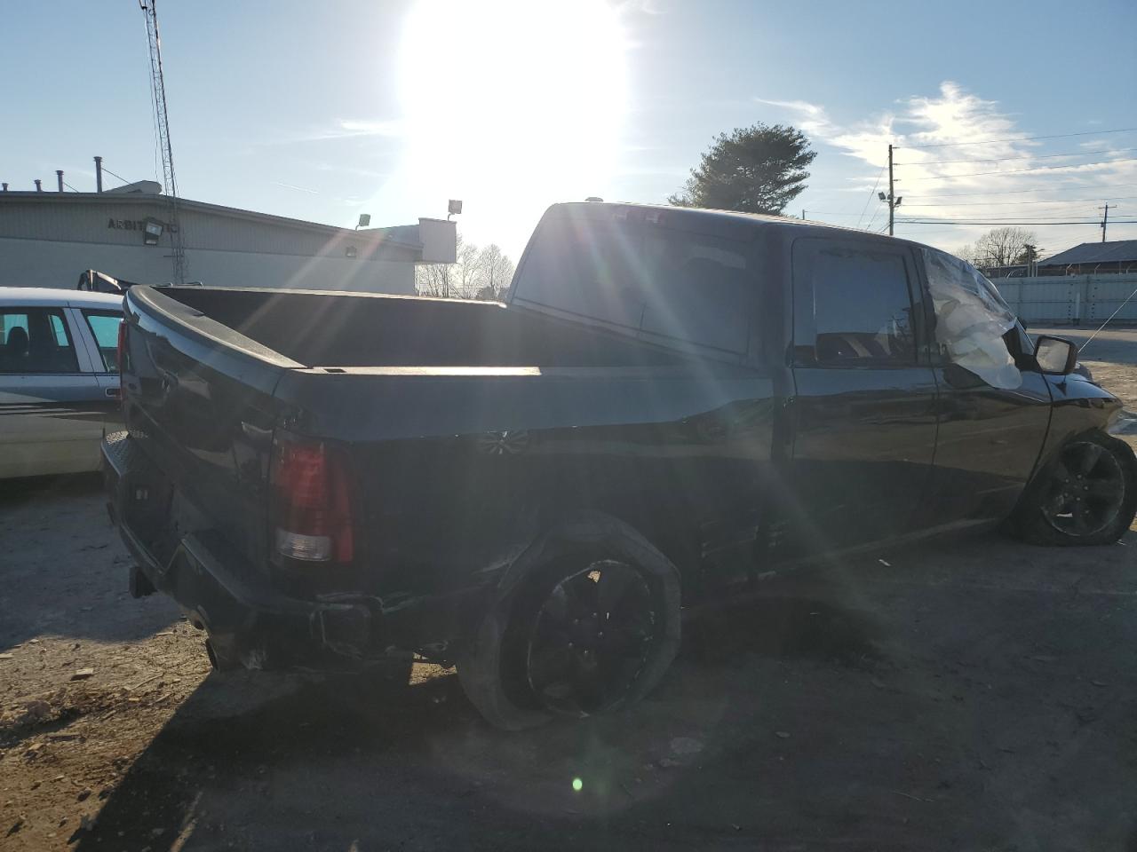 2014 RAM 1500 VIN 1C6RR7KT8ES467151 Copart auction photo, rollover / undercarriage damage thumbnail 3
