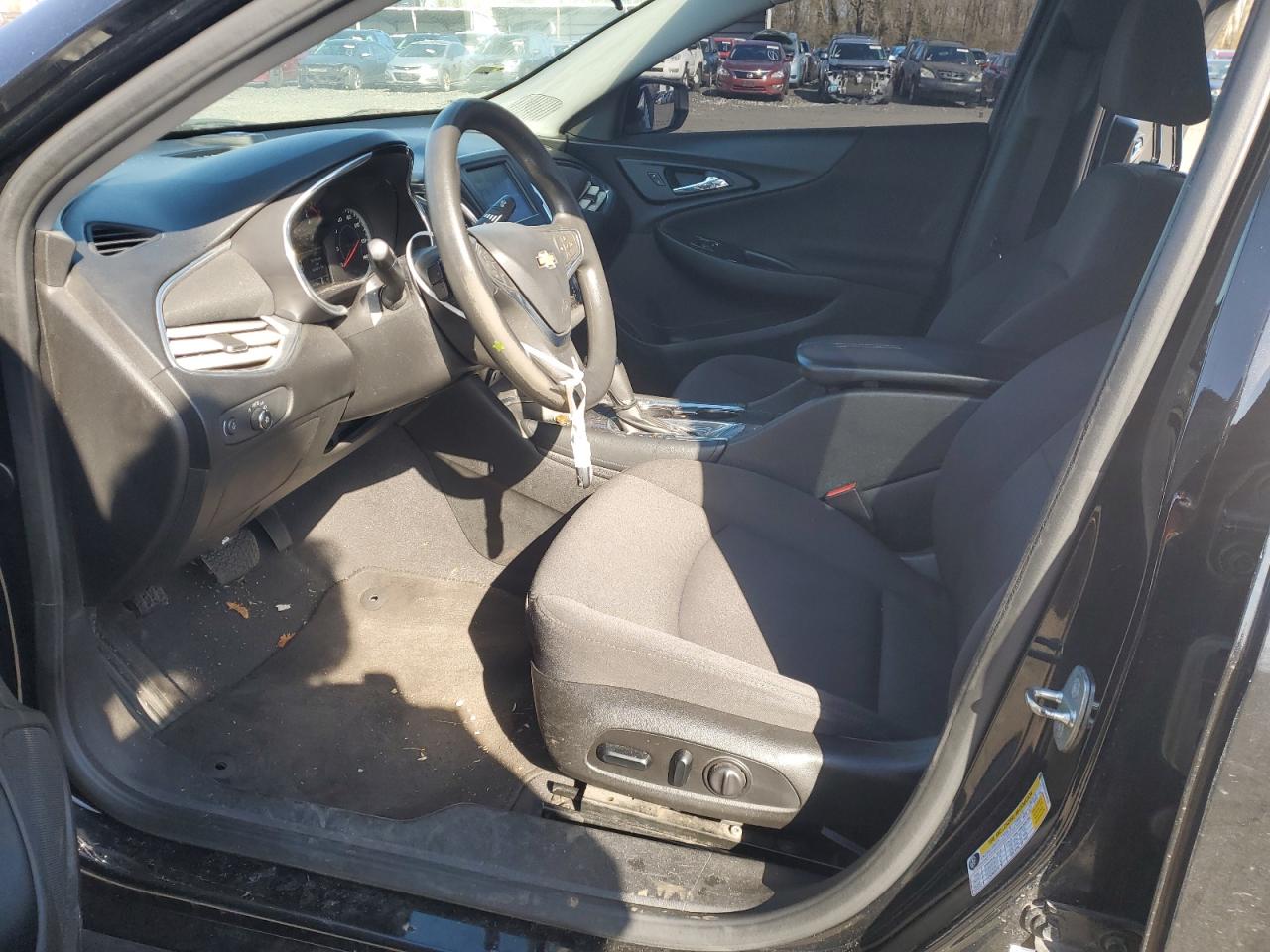 2018 Chevrolet Malibu VIN 1G1ZD5ST8JF205167 Copart auction photo, front end damage thumbnail 7