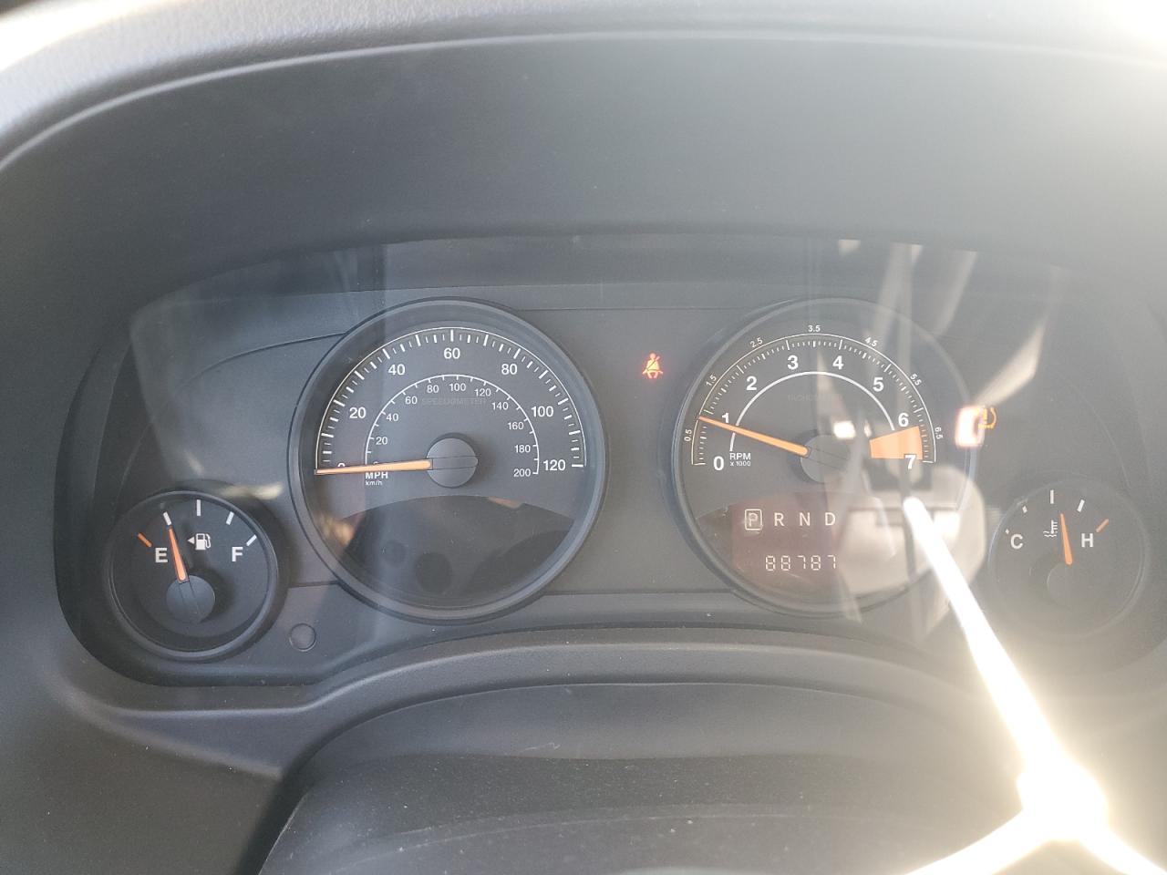 2016 Jeep Liberty (Patriot) VIN 1C4NJPFB6GD620620 Copart auction photo, hail damage thumbnail 9