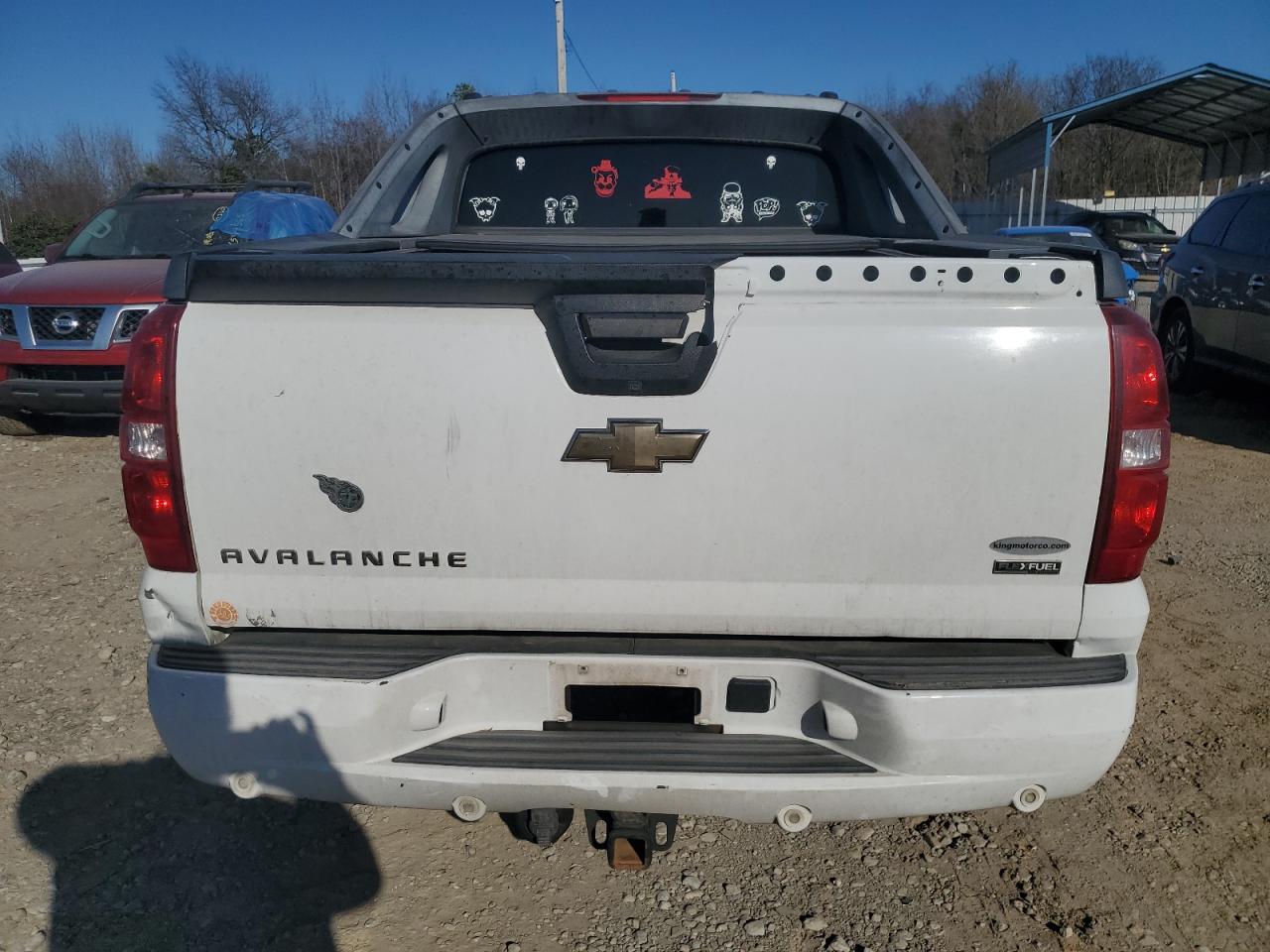 2007 Chevrolet Avalanche VIN 3GNFK123X7G314060 Copart auction photo, burn - engine / replaced vin damage thumbnail 6