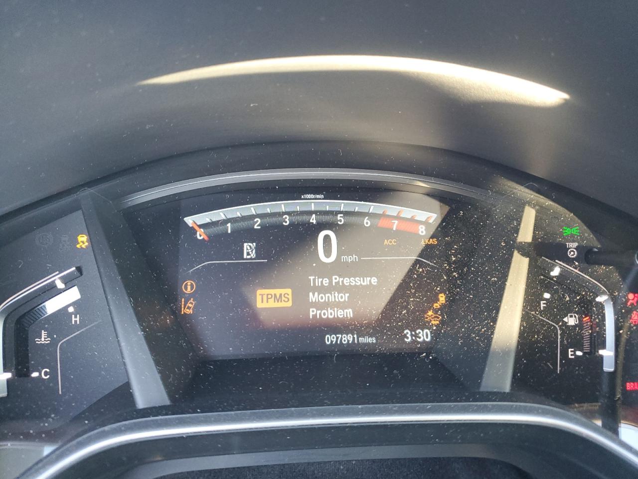 2018 Honda CR-V VIN 2HKRW2H85JH632735 Copart auction photo, front end damage thumbnail 9
