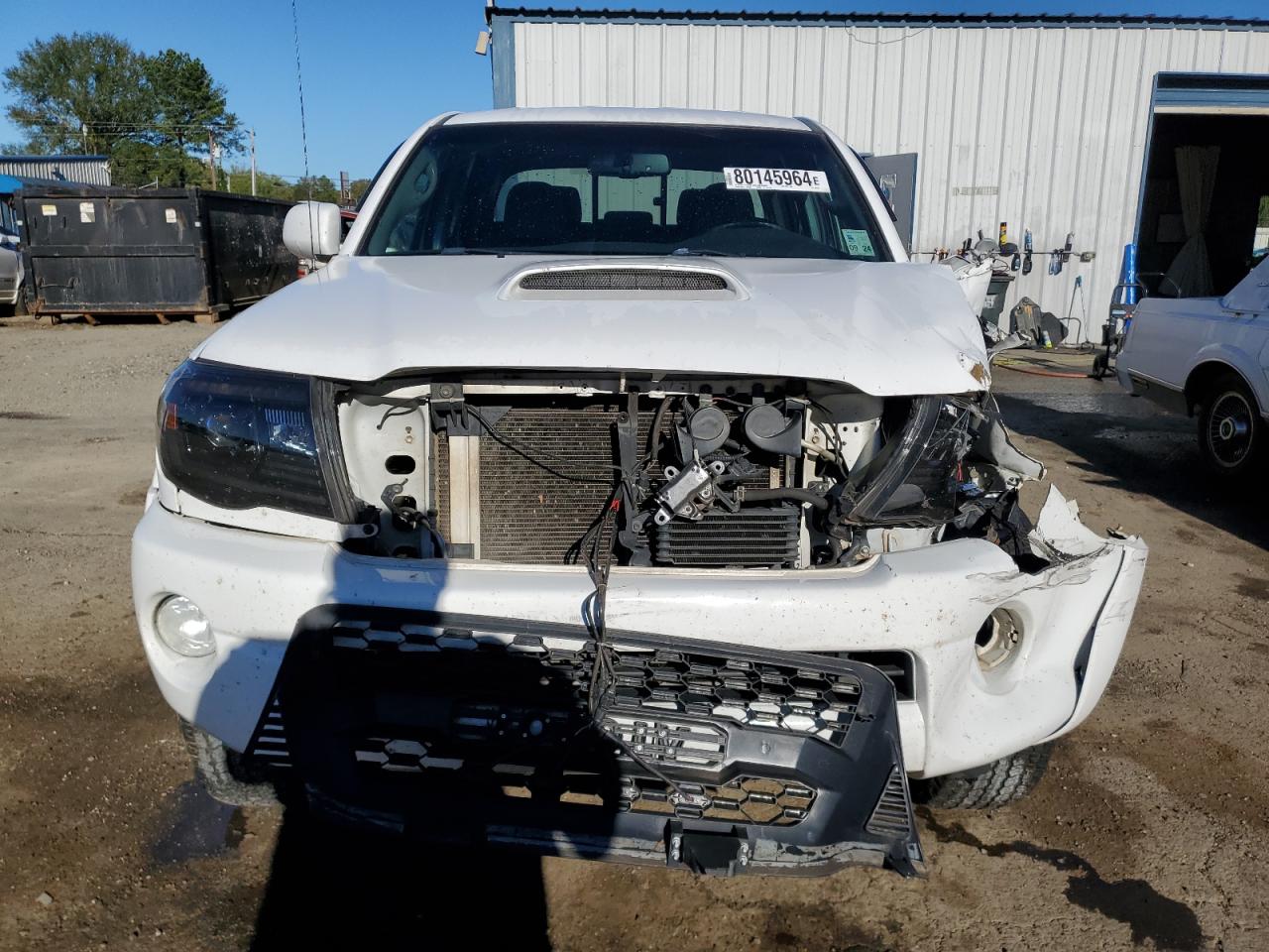 2011 Toyota Tacoma VIN 5TFJU4GN7BX007832 Copart auction photo, front end / side damage thumbnail 5