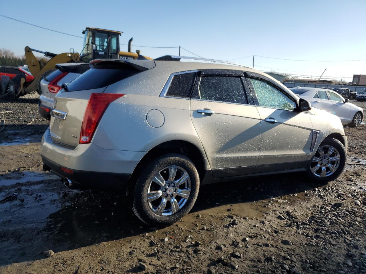 2014 Cadillac SRX VIN 3GYFNEE37ES554111 Copart auction photo, front end / side damage thumbnail 3