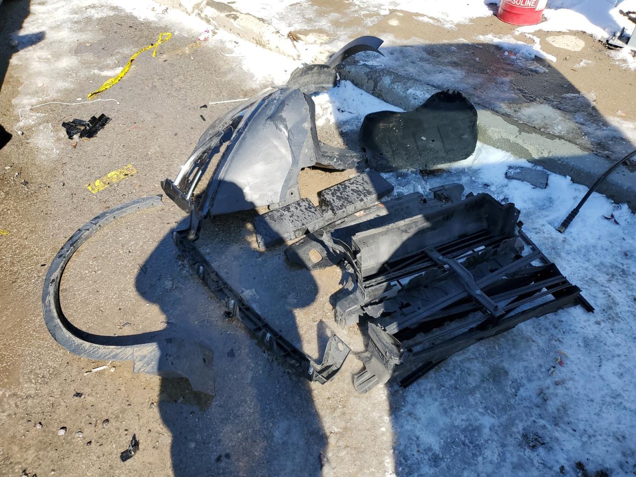 2016 Ford Escape VIN 1FMCU0GX5GUB56912 Copart auction photo, front end damage thumbnail 13