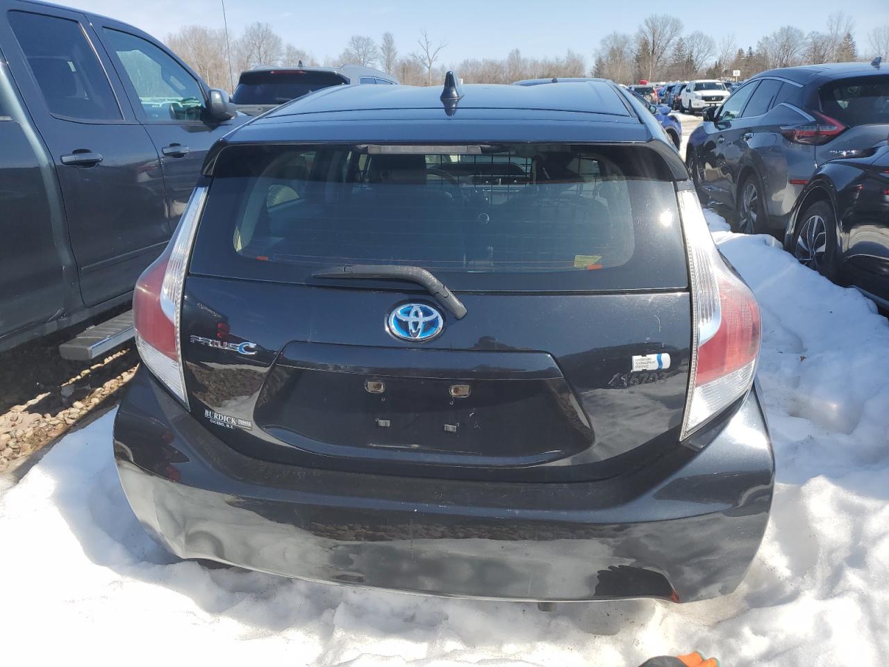 2016 Toyota Prius VIN JTDKDTB3XG1124805 Copart auction photo, front end damage thumbnail 6