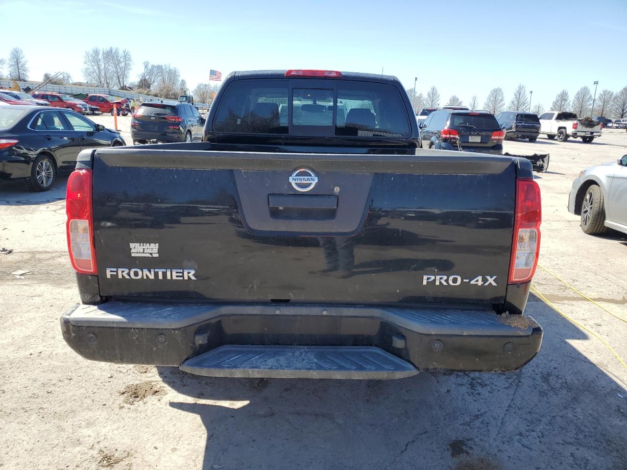 2014 Nissan Navara (Frontier) VIN 1N6AD0CW2EN768059 Copart auction photo, front end damage thumbnail 6