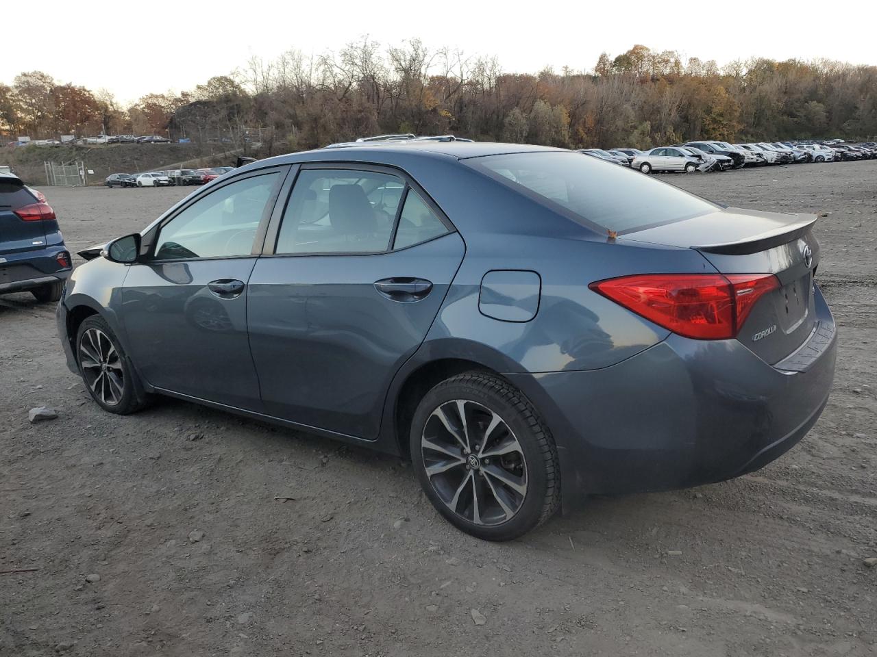 2018 Toyota Corolla VIN 2T1BURHE4JC096580 Copart auction photo, front end / minor dent/scratches damage thumbnail 2
