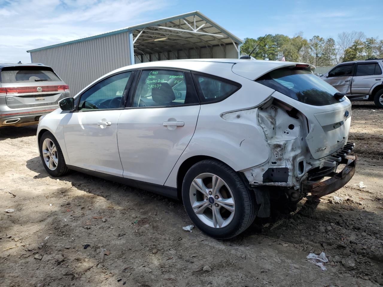 2014 Ford Focus VIN 1FADP3K28EL354194 Copart auction photo, rear end damage thumbnail 2