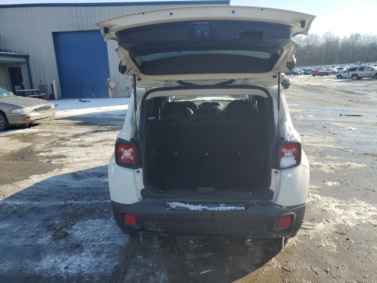 2018 Jeep Renegade VIN ZACCJBAB5JPH69028 Copart auction photo, front end damage thumbnail 6