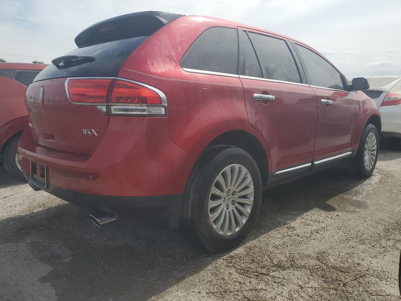 2012 Lincoln MKX VIN 2LMDJ6JKXCBL10614 Copart auction photo, water/flood damage thumbnail 3
