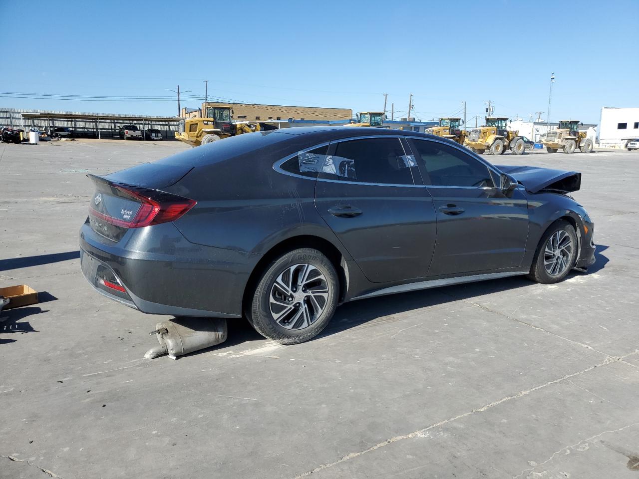2021 Hyundai Sonata VIN KMHL24JJ3MA036203 Copart auction photo, all over damage thumbnail 3