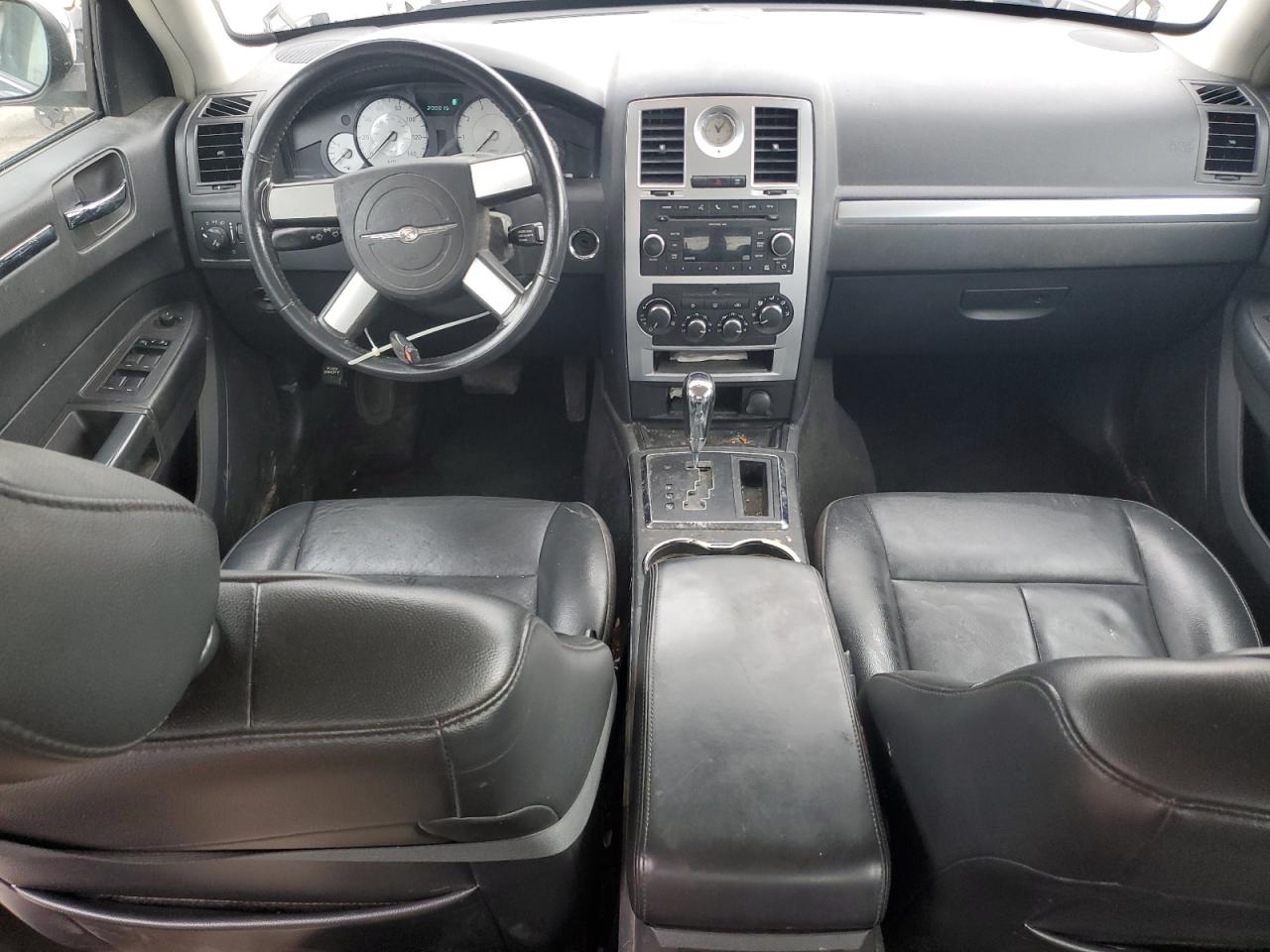 2010 Chrysler 300 VIN 2C3CK5CV6AH181764 Copart auction photo, side damage thumbnail 8