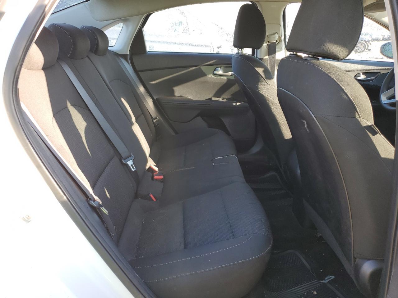 2021 KIA Forte VIN 3KPF24AD1ME308496 Copart auction photo, undercarriage damage thumbnail 10
