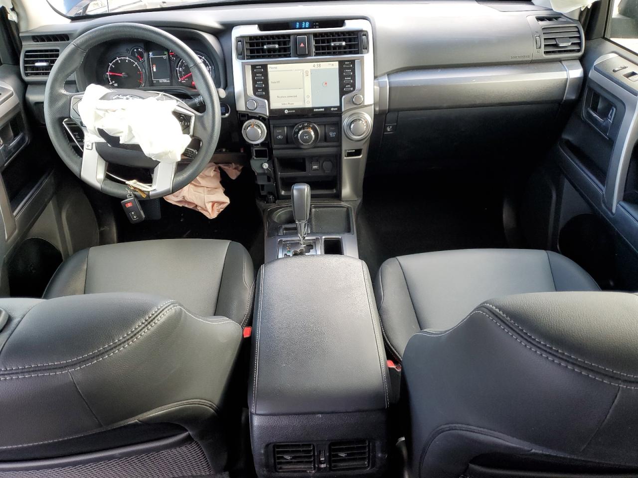 2020 Toyota 4Runner VIN JTEZU5JR2L5224248 Copart auction photo, front end / side damage thumbnail 8