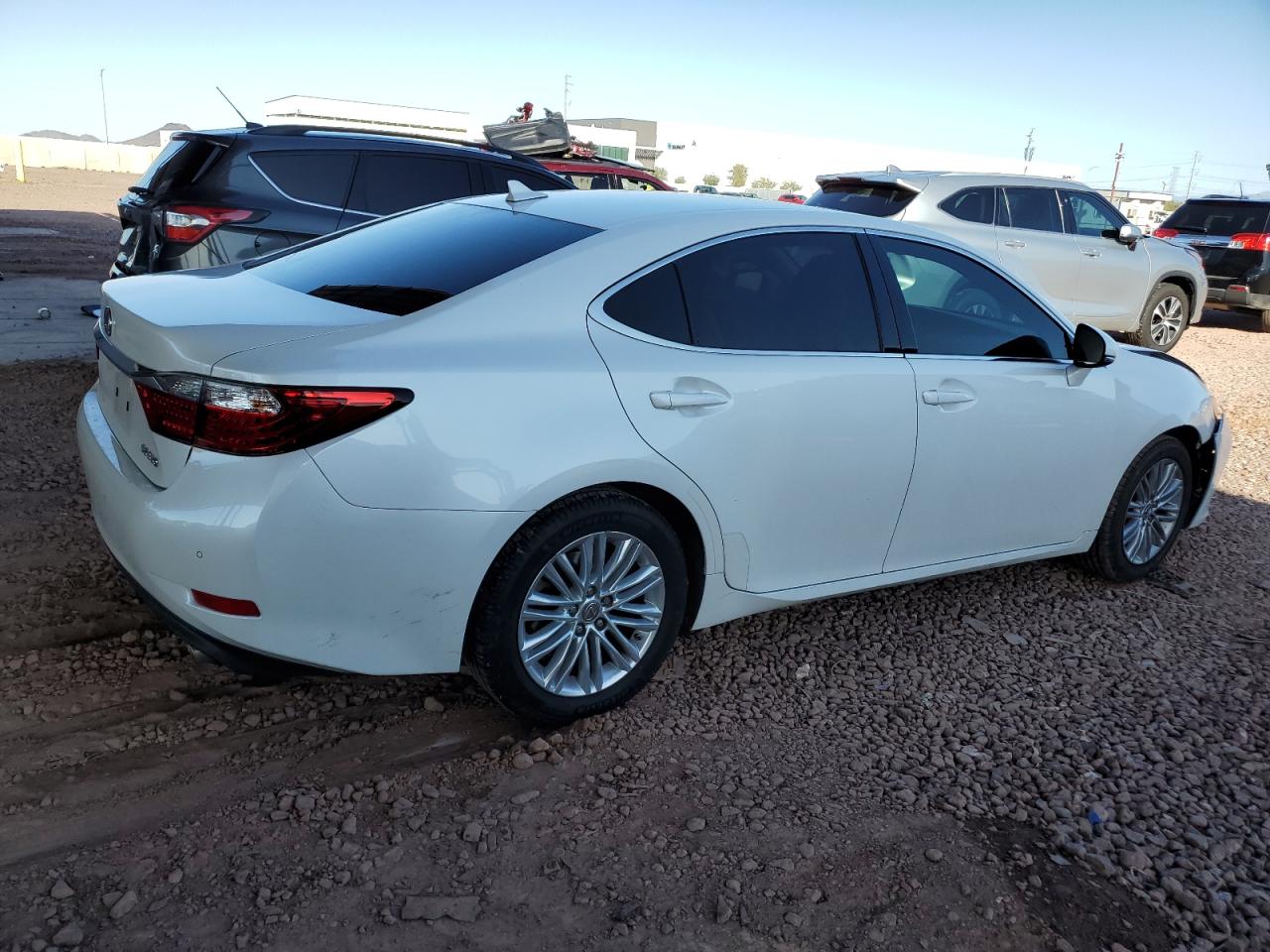 2014 Lexus ES VIN JTHBK1GGXE2124475 Copart auction photo, front end damage thumbnail 3