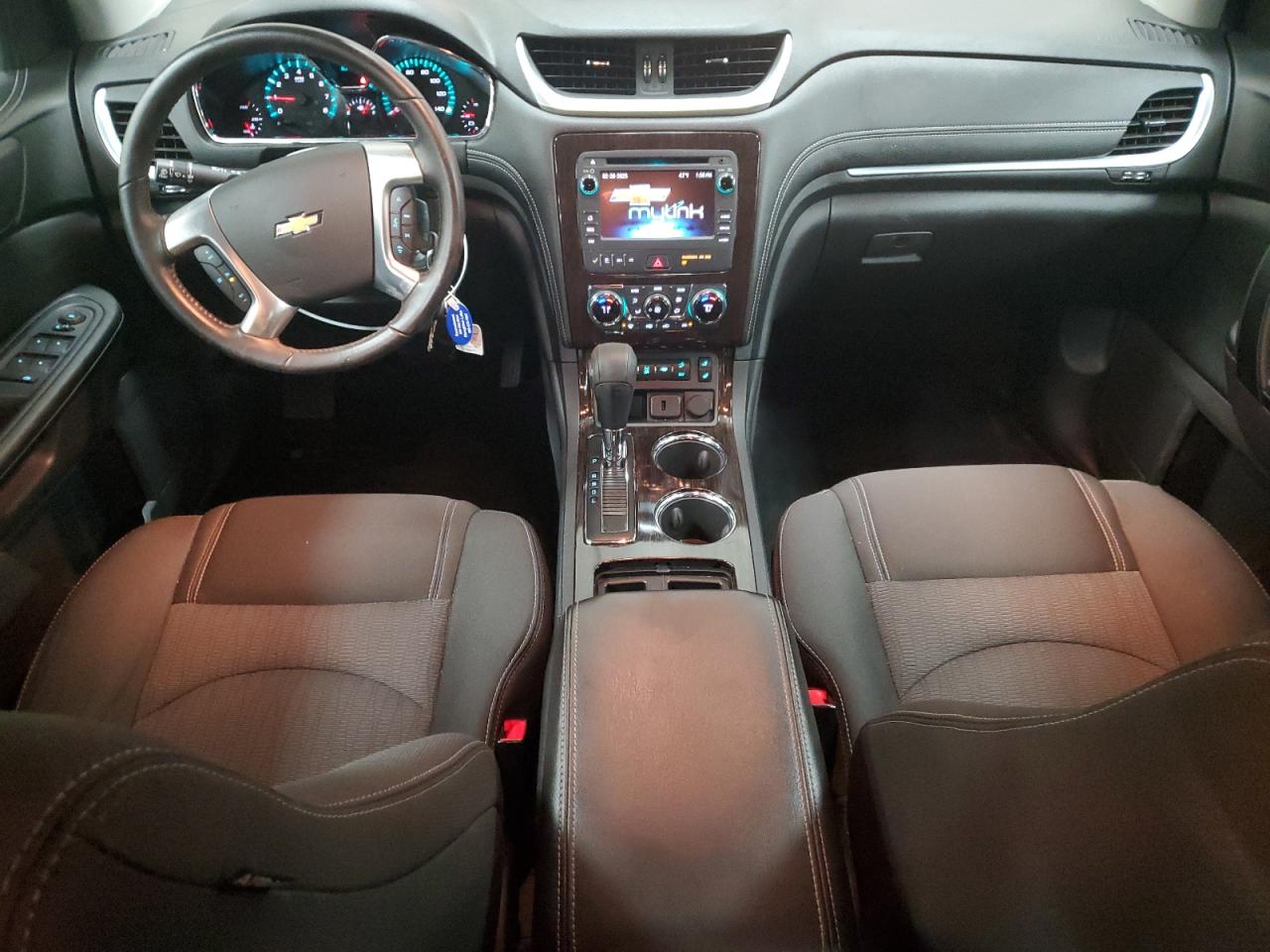 2015 Chevrolet Traverse VIN 1GNKVHKDXFJ349220 Copart auction photo, front end / minor dent/scratches damage thumbnail 8