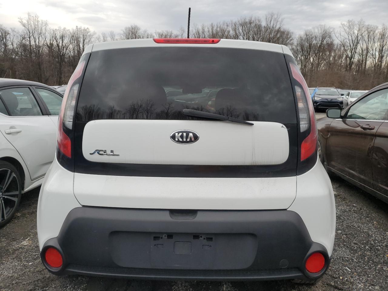 2016 KIA Soul VIN KNDJN2A29G7252798 Copart auction photo, minor dent/scratches damage thumbnail 6