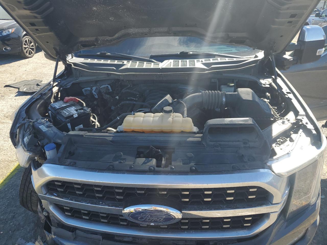 2022 Ford F-150 VIN 1FTFW1E51NFA89617 Copart auction photo, front end damage thumbnail 13