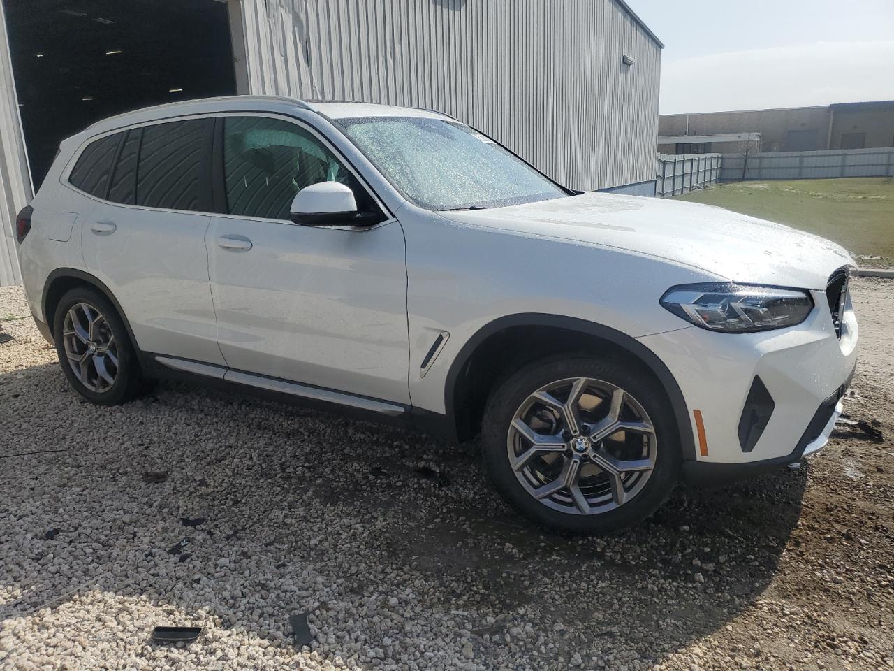 2024 BMW X3 VIN 5UX43DP08R9V47028 Copart auction photo, front end / minor dent/scratches damage thumbnail 4