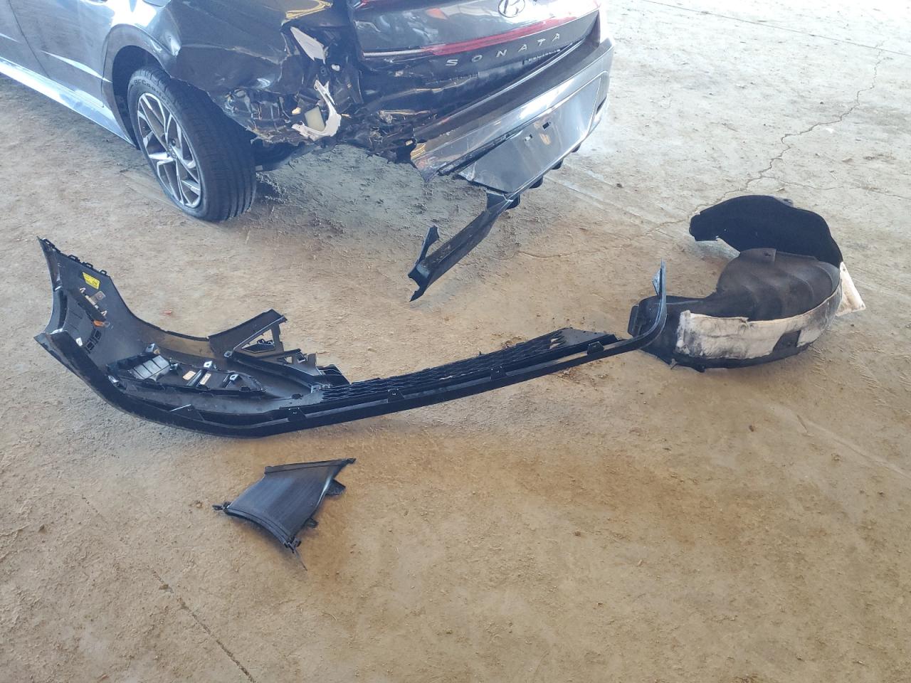 2020 Hyundai Sonata VIN 5NPEL4JA9LH031590 Copart auction photo, rear end / front end damage thumbnail 12
