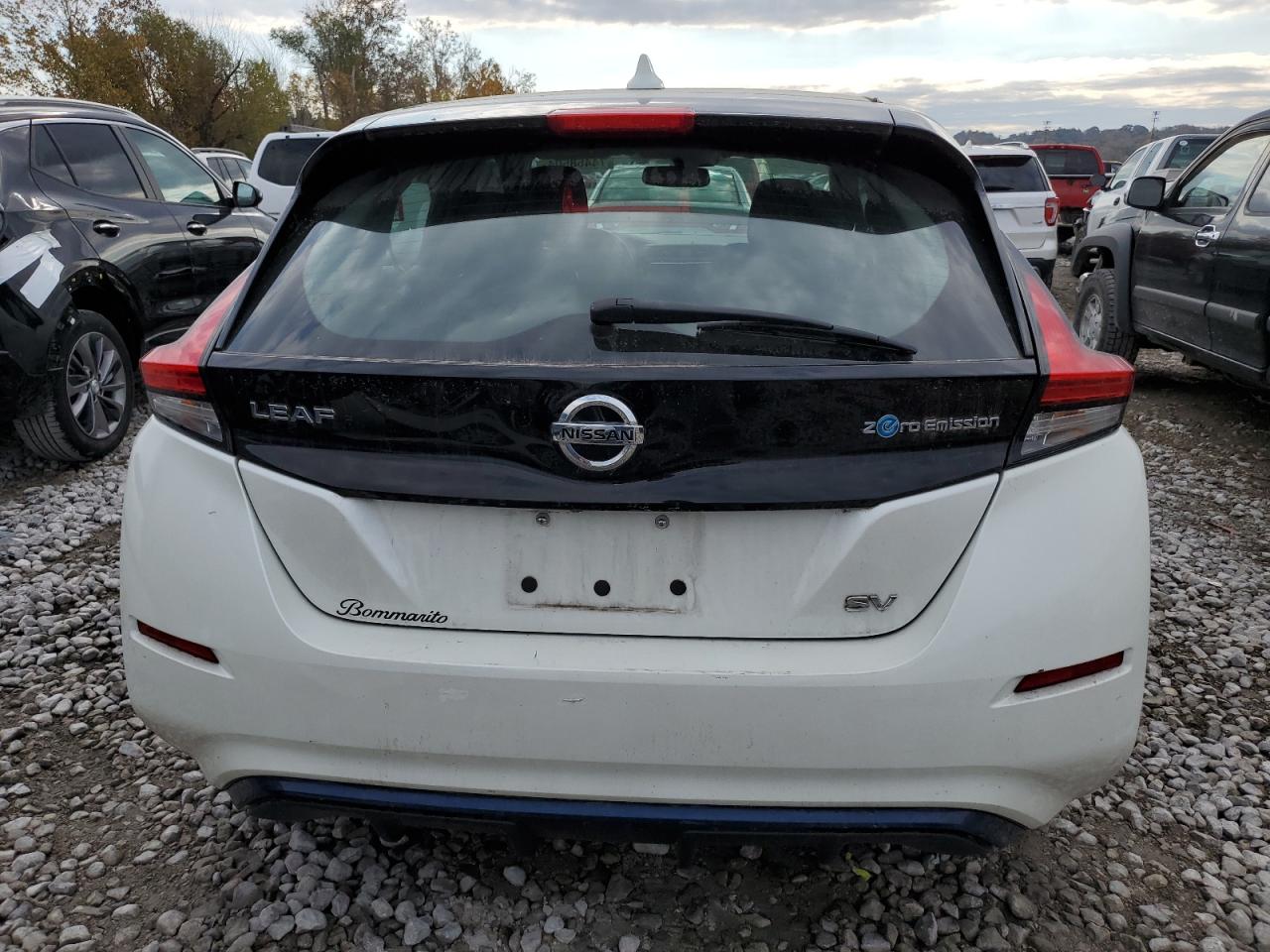 2018 Nissan Leaf VIN 1N4AZ1CP7JC302531 Copart auction photo, front end damage thumbnail 6