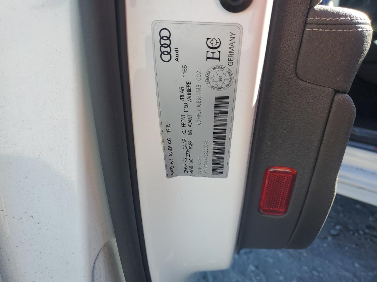 2020 Audi RS4 VIN WAUC4AF4XLA039076 Copart auction photo, all over damage thumbnail 12