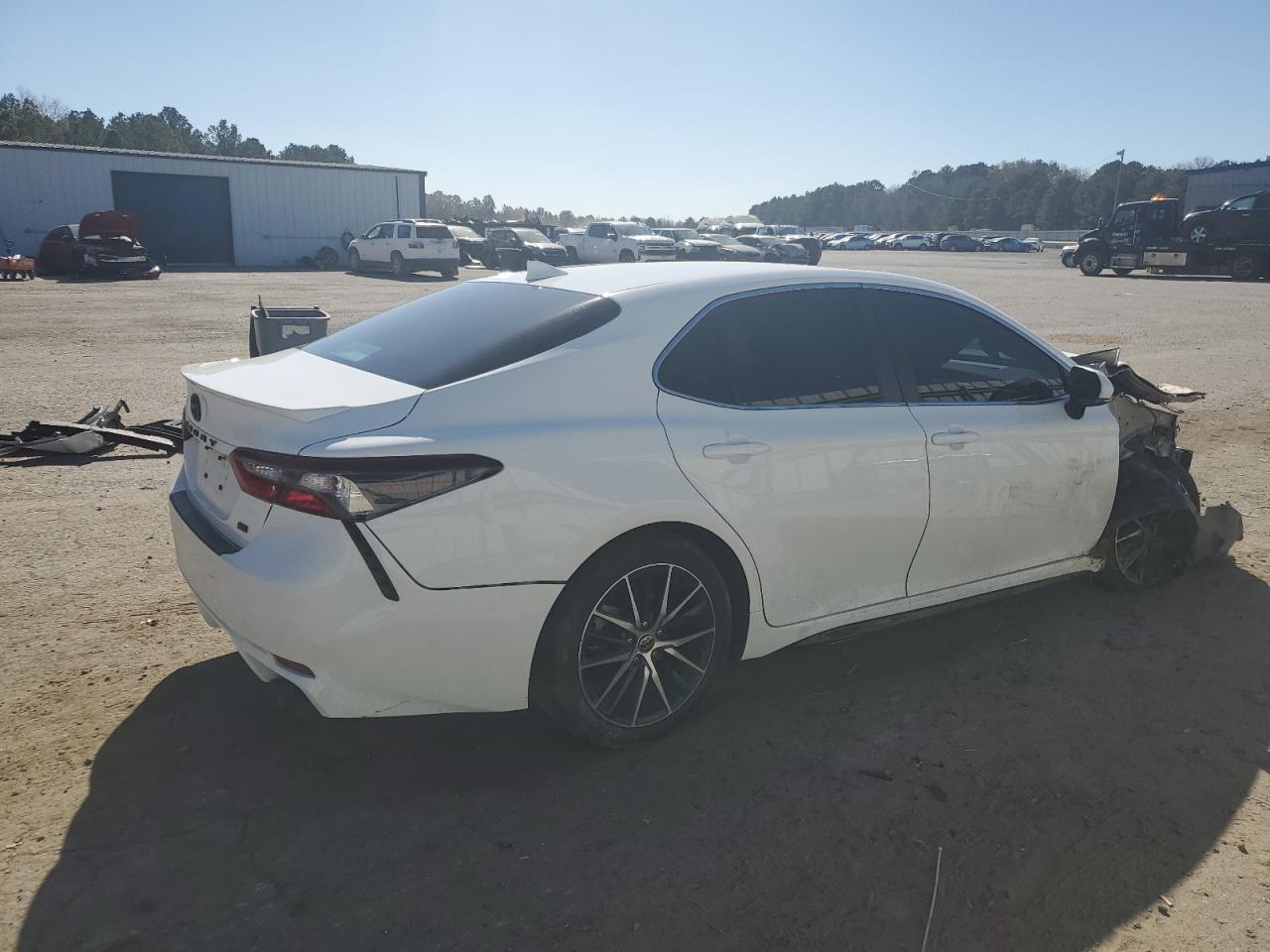 2022 Toyota Camry VIN 4T1T11AK7NU710749 Copart auction photo, front end damage thumbnail 3