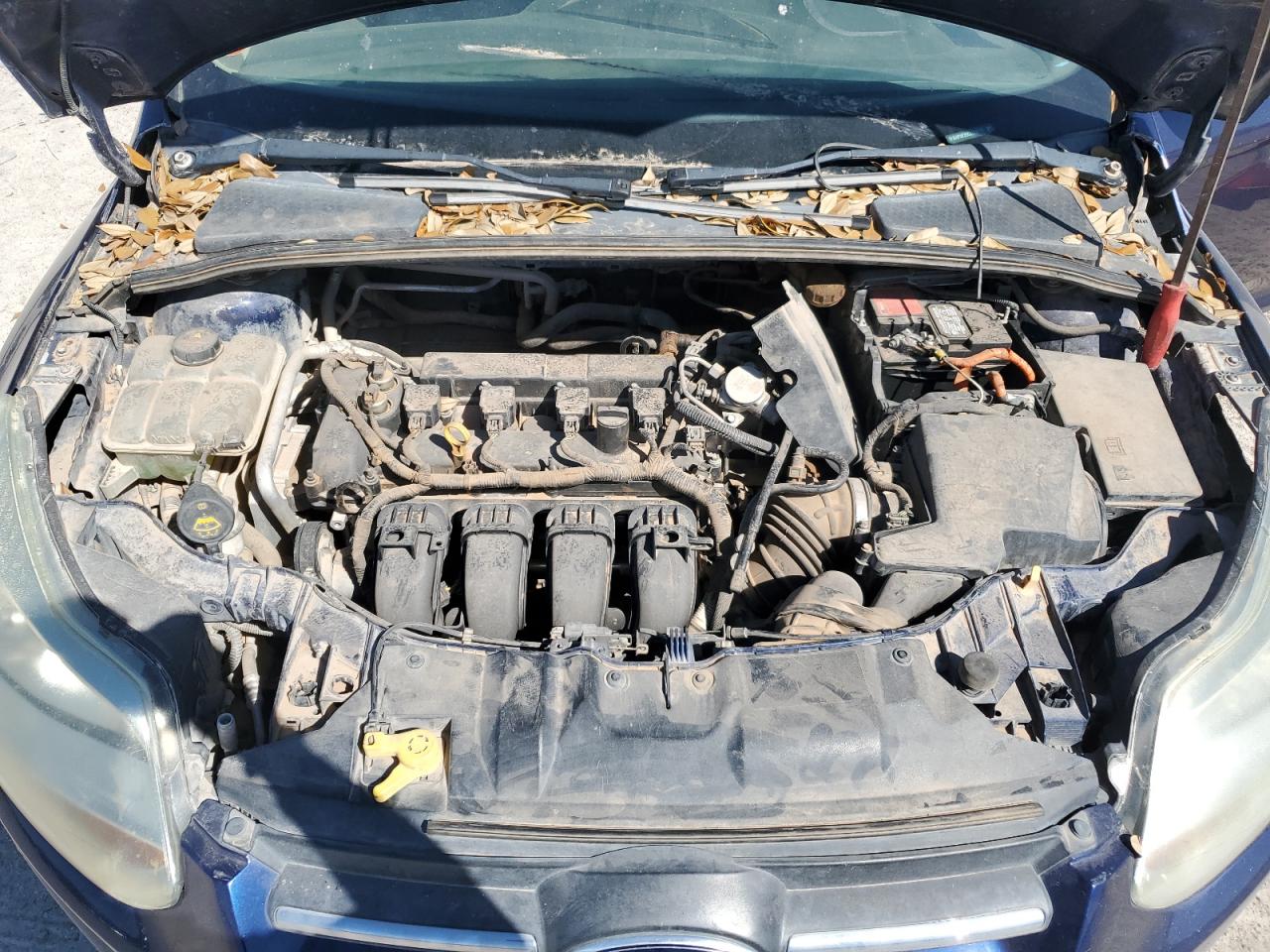 2012 Ford Focus VIN 1FAHP3F25CL119776 Copart auction photo, minor dent/scratches / normal wear damage thumbnail 11