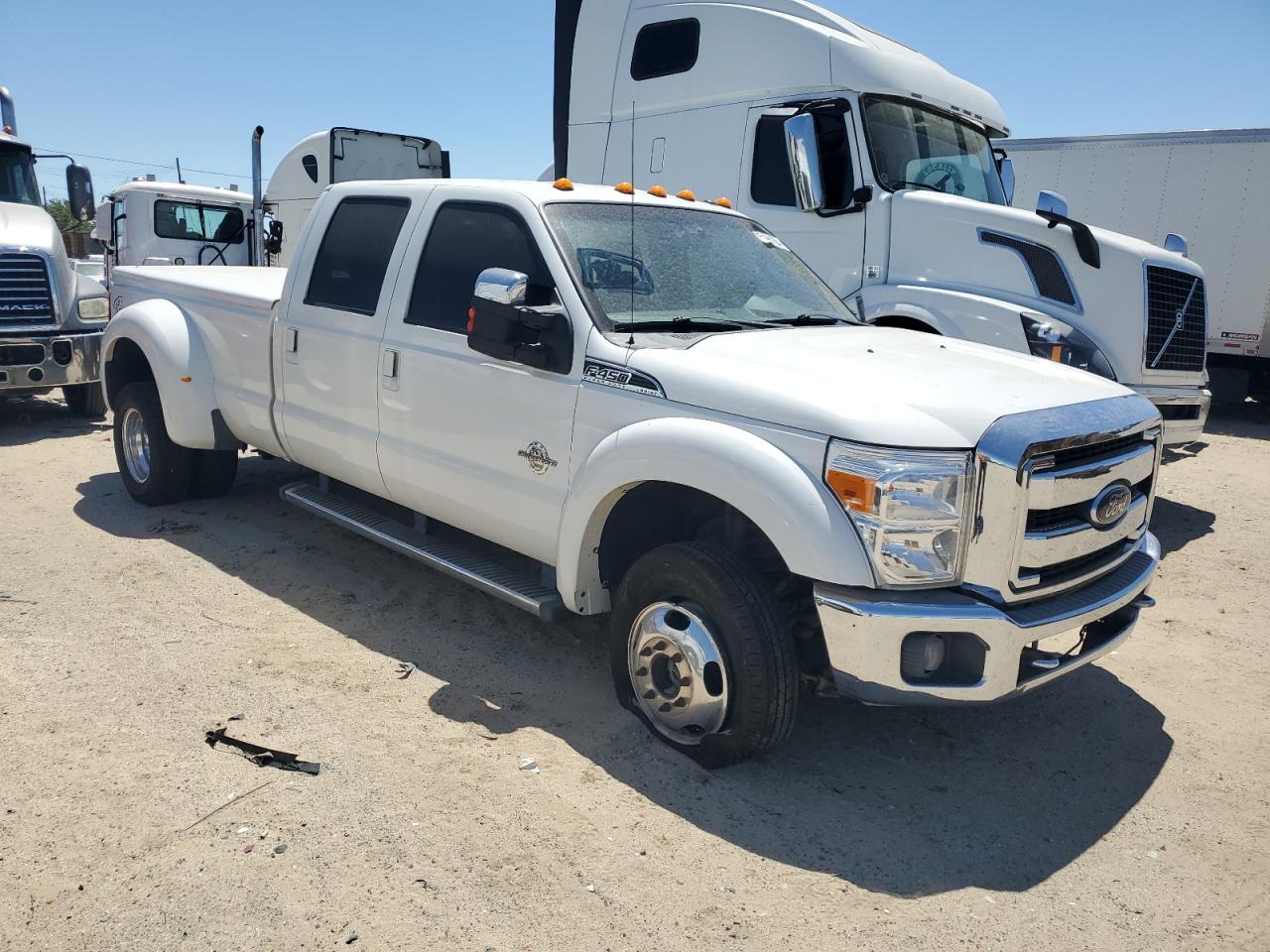 2012 Ford F450 VIN 1FT8W4DTXCEB96713 Copart auction photo, front end damage thumbnail 4