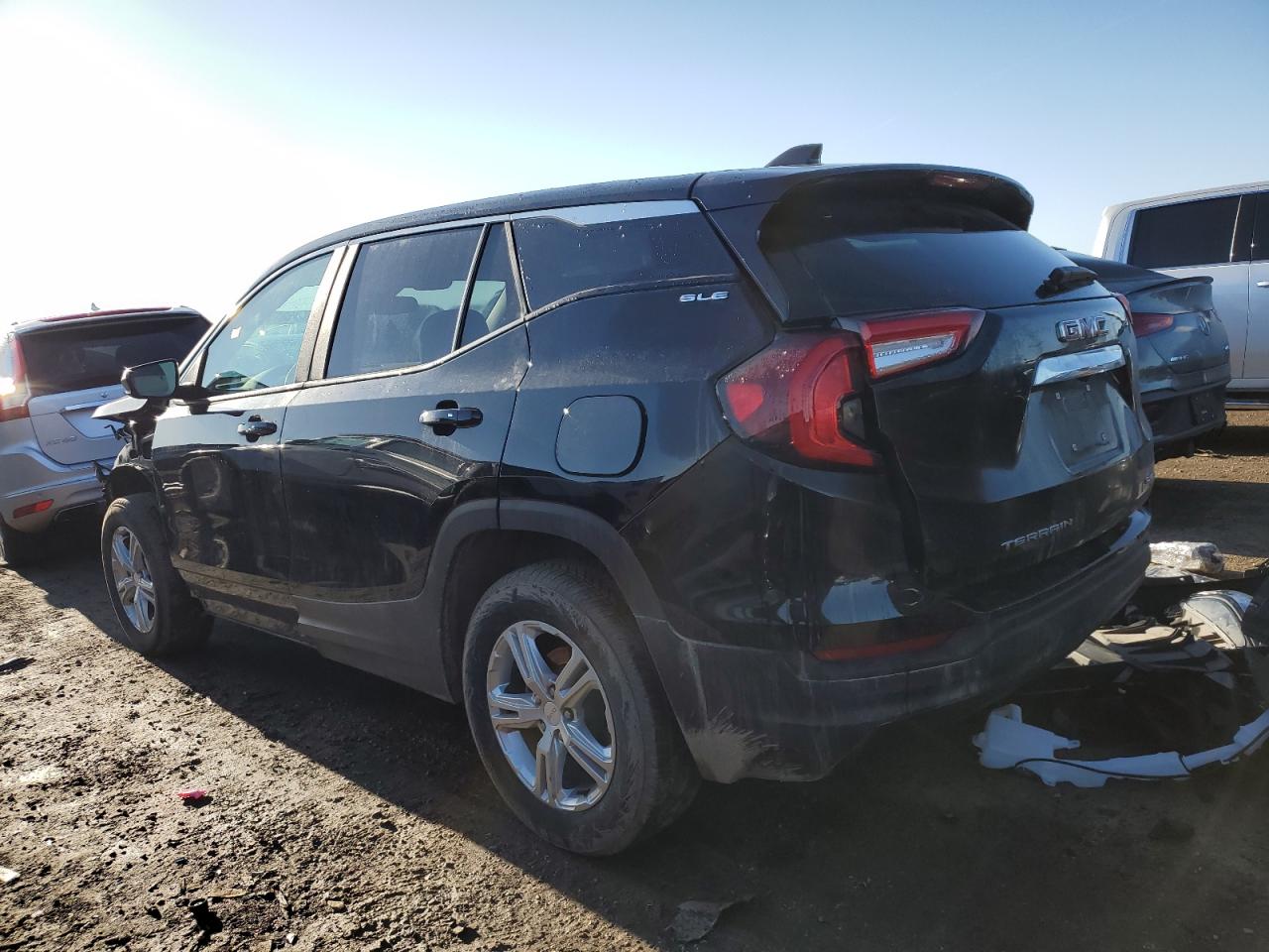 2022 GMC Terrain VIN 3GKALTEV6NL296142 Copart auction photo, front end / minor dent/scratches damage thumbnail 2