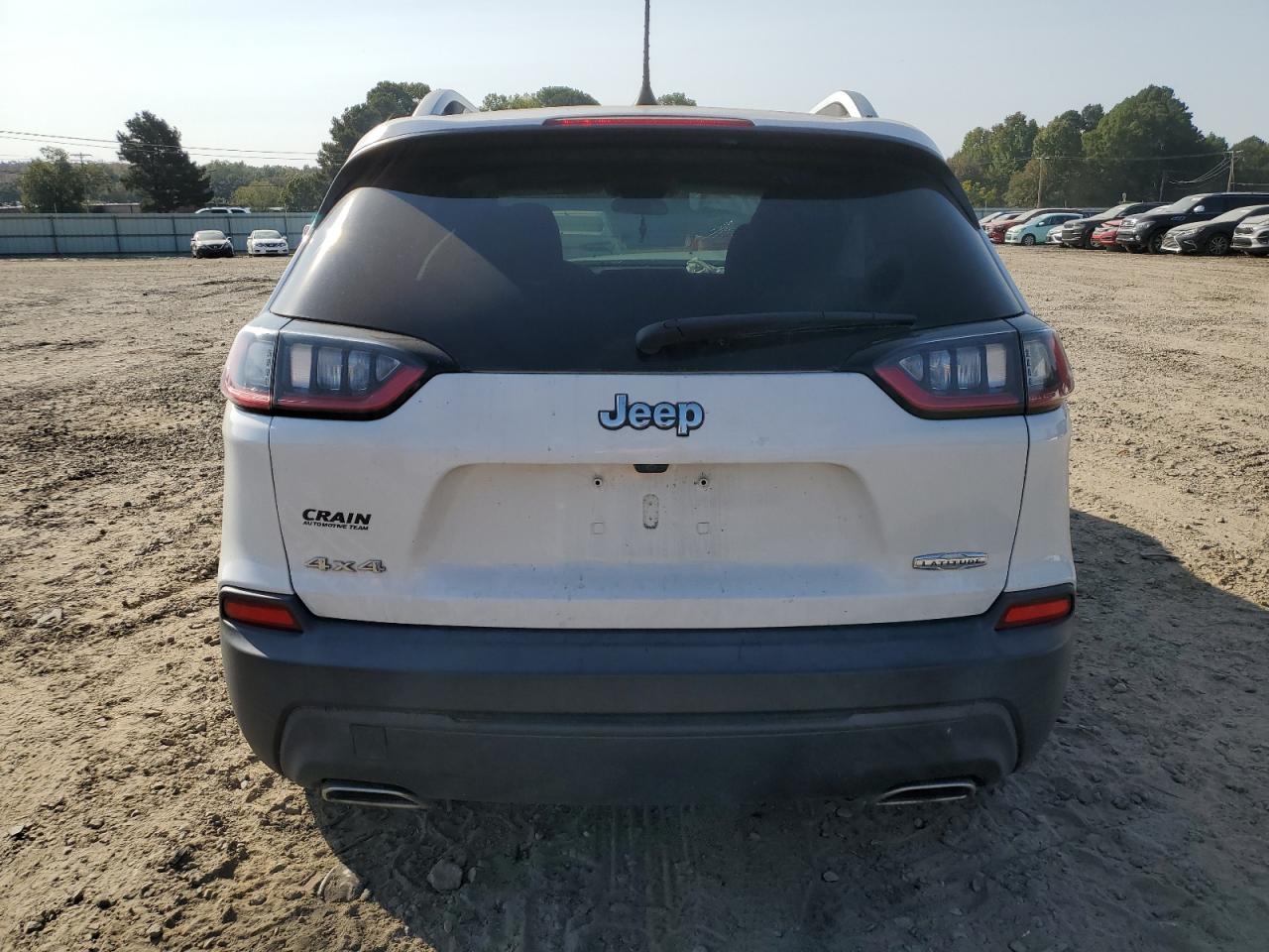 2019 Jeep Grand Cherokee VIN 1C4PJMCXXKD246447 Copart auction photo, front end / minor dent/scratches damage thumbnail 6