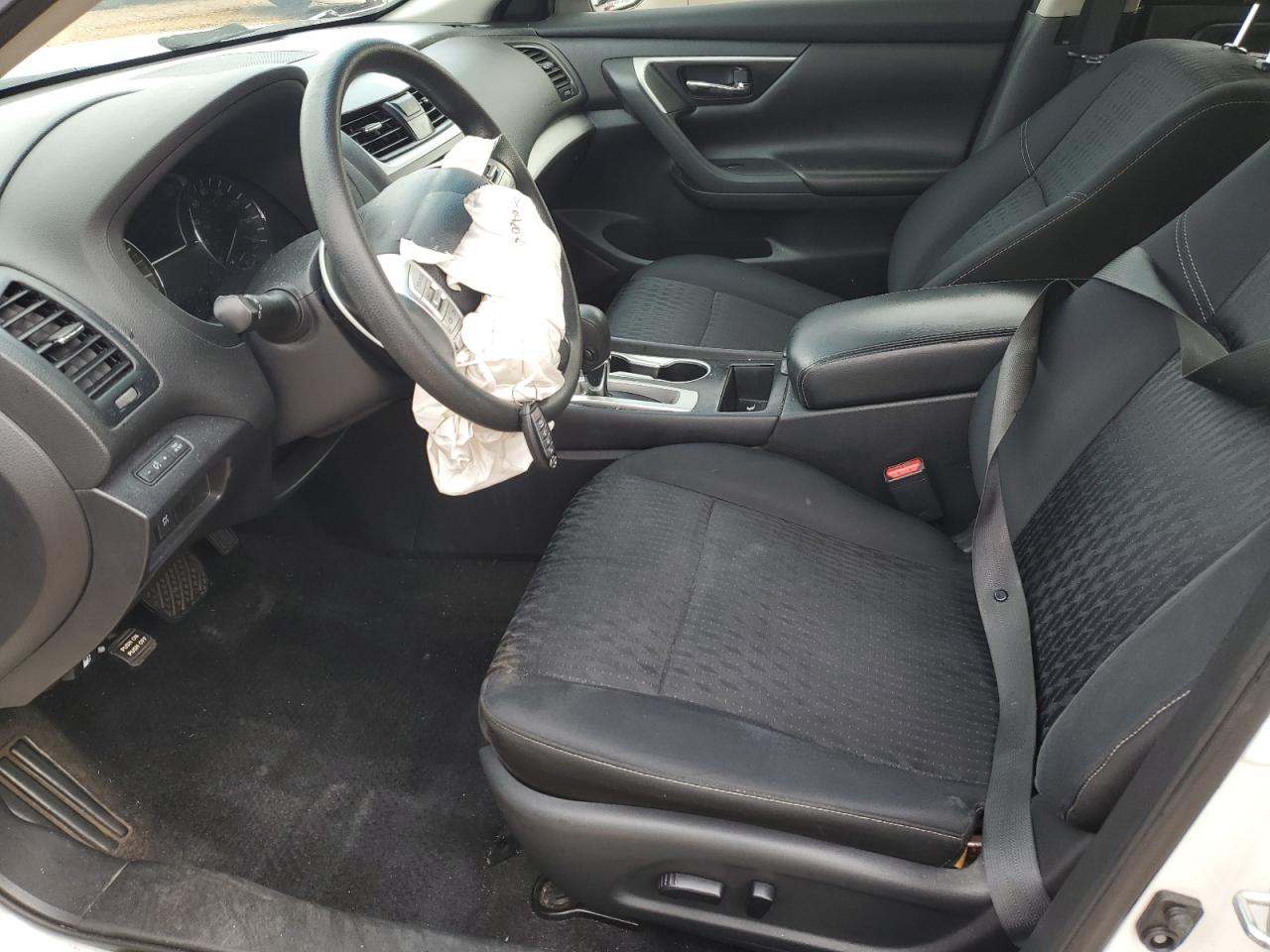 2017 Nissan Altima VIN 1N4AL3AP1HC483670 Copart auction photo, front end damage thumbnail 7