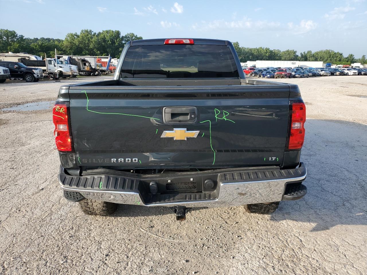 2018 Chevrolet Silverado VIN 3GCUKREC1JG162185 Copart auction photo, all over / minor dent/scratches damage thumbnail 6