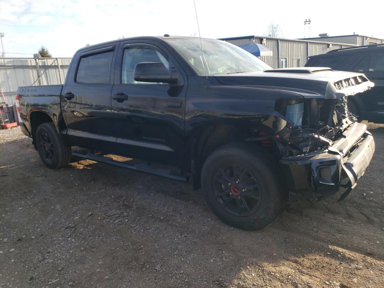 2019 Toyota Tundra VIN 5TFDY5F11KX845053 Copart auction photo, front end / minor dent/scratches damage thumbnail 4