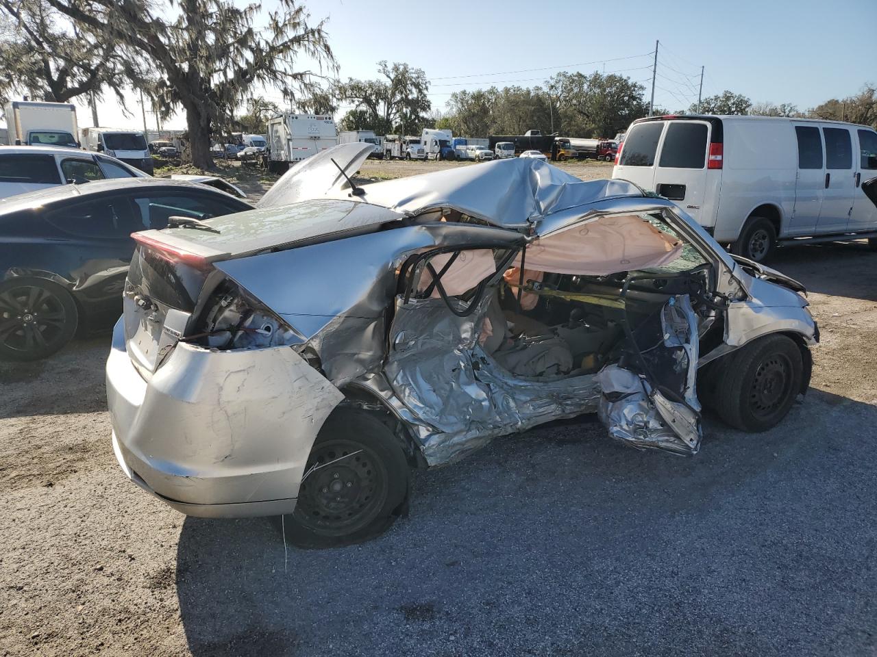 2010 Honda Insight VIN JHMZE2H51AS036398 Copart auction photo, all over damage thumbnail 3