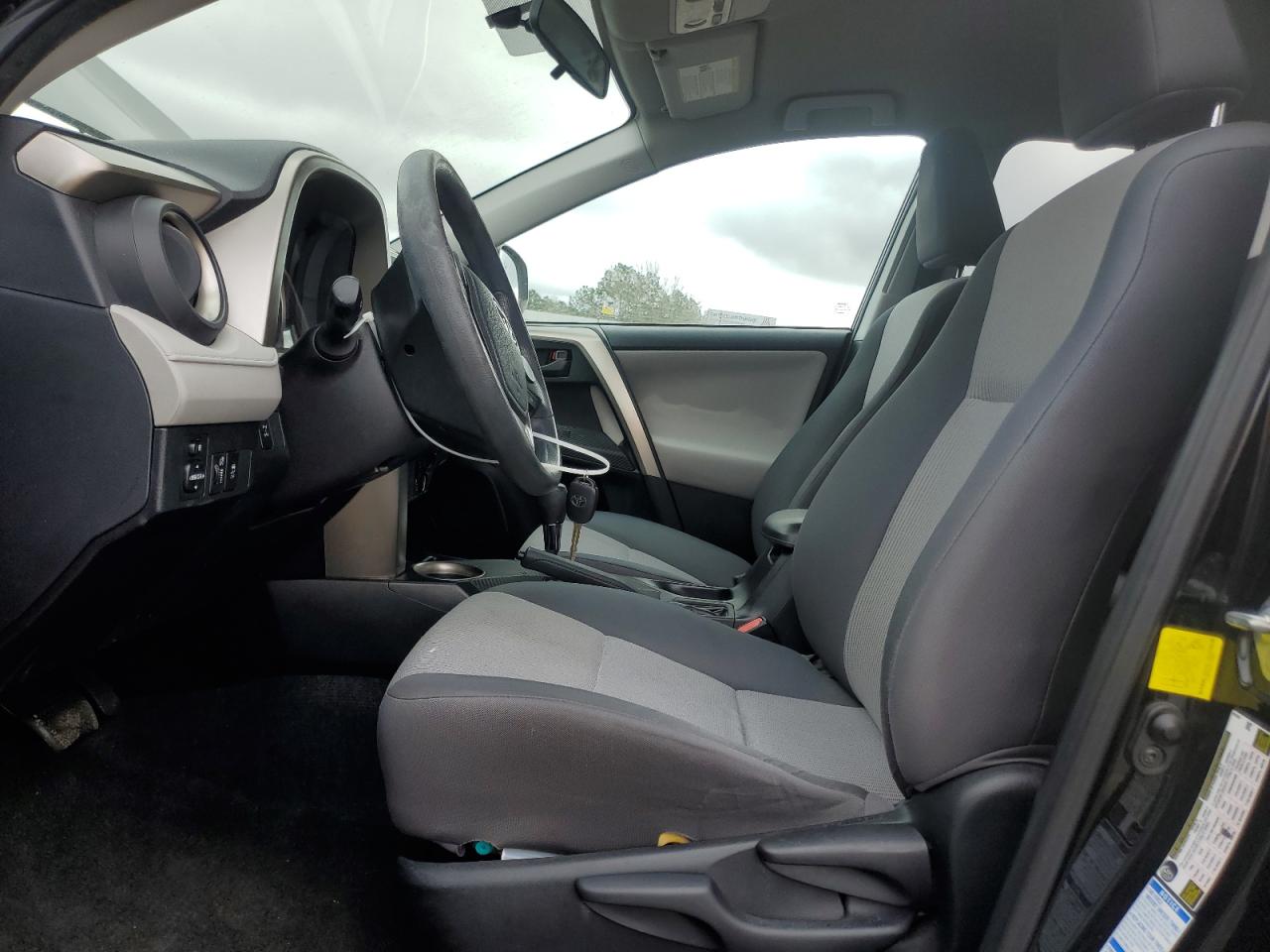 2015 Toyota RAV 4 VIN 2T3BFREV6FW310481 Copart auction photo, rear end / side damage thumbnail 7