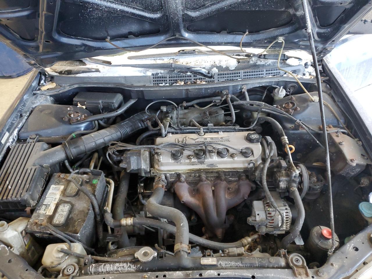 2000 Honda Accord VIN 1HGCG5544YA009275 Copart auction photo, rear end damage thumbnail 13