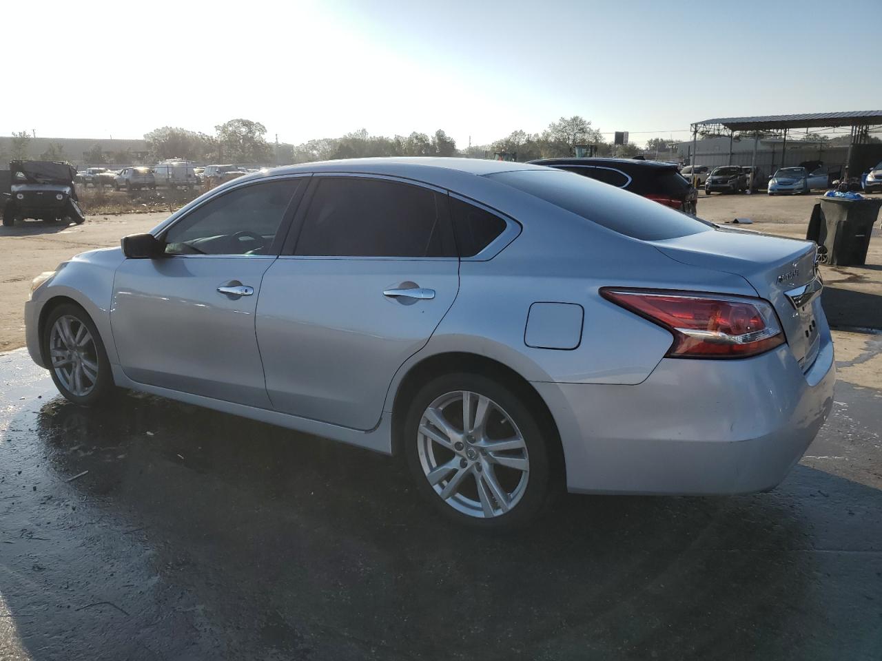 2013 Nissan Altima VIN 1N4BL3AP1DC186400 Copart auction photo, front end / side damage thumbnail 2