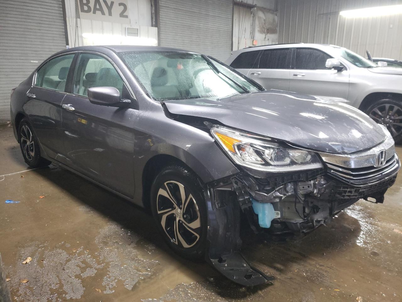 2017 Honda Accord VIN 1HGCR2F37HA209663 Copart auction photo, front end damage thumbnail 4
