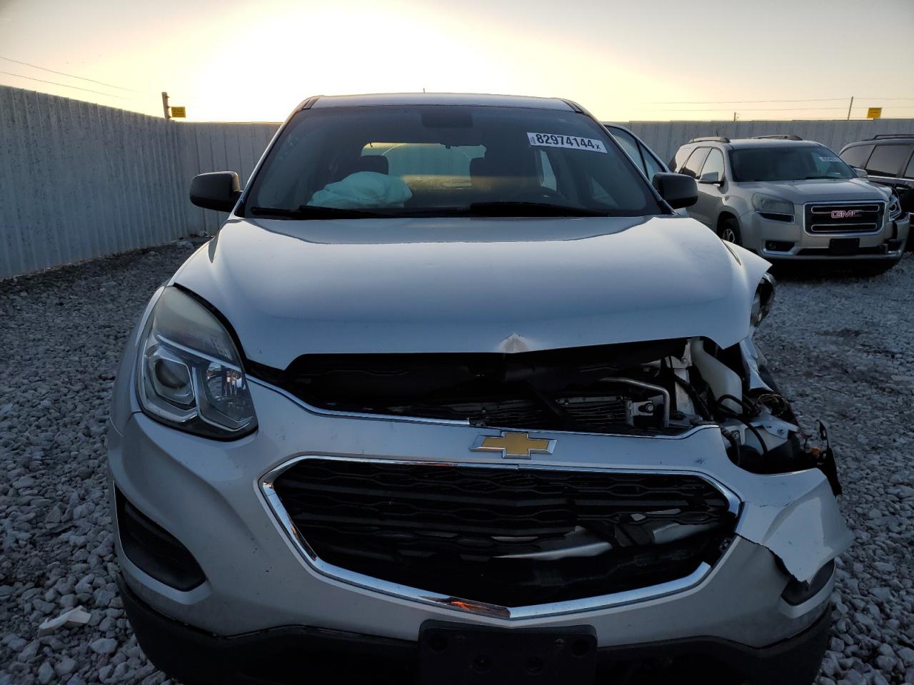 2017 Chevrolet Equinox VIN 2GNALAEK5H1514395 Copart auction photo, front end damage thumbnail 5