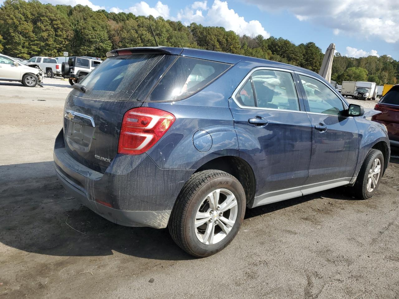 2016 Chevrolet Equinox VIN 2GNALBEK2G1113519 Copart auction photo, front end / side damage thumbnail 3