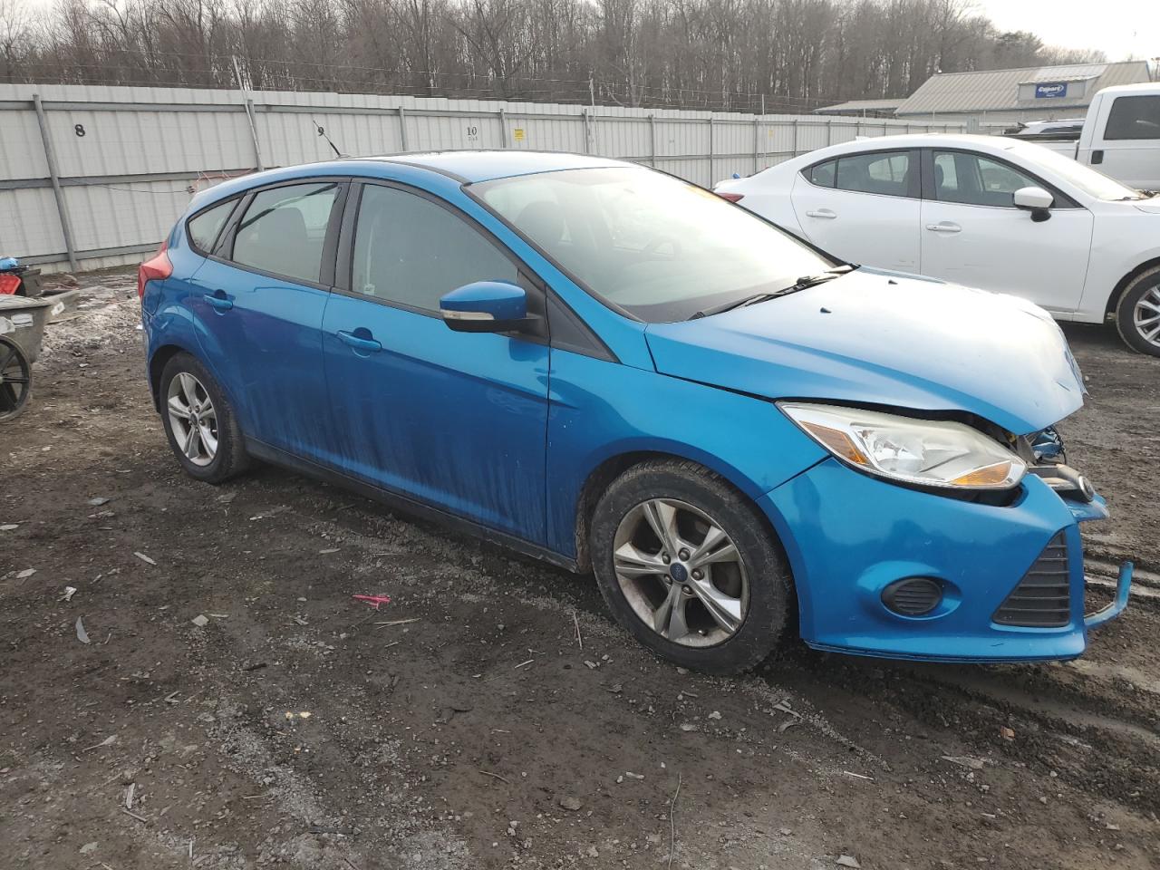 2014 Ford Focus VIN 1FADP3K24EL226633 Copart auction photo, front end damage thumbnail 4