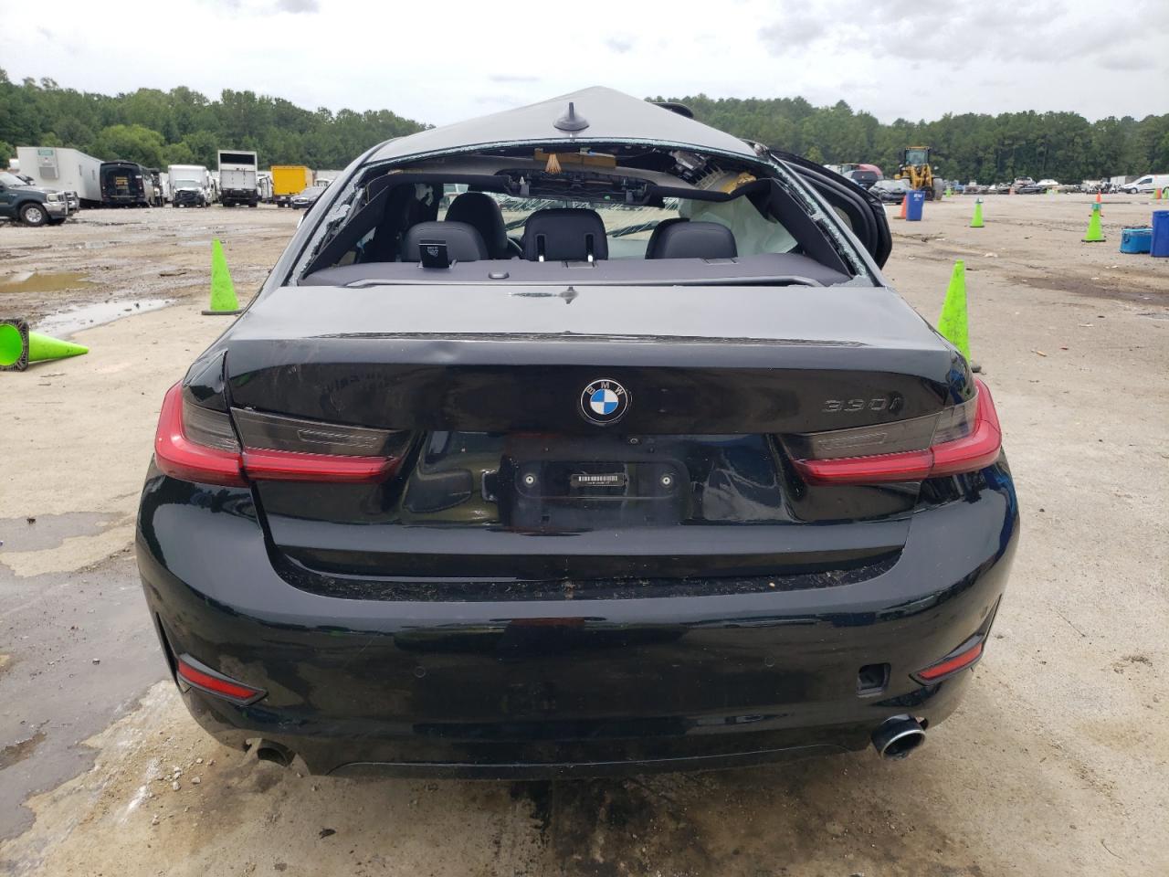2020 BMW 3er VIN 3MW5R1J06L8B12177 Copart auction photo, all over damage thumbnail 6