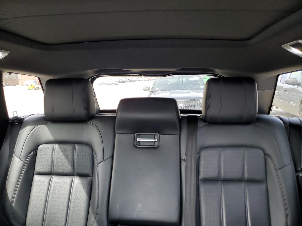 2018 Land Rover Range Rover VIN SALWV2SV7JA406930 Copart auction photo, front end / side damage thumbnail 10