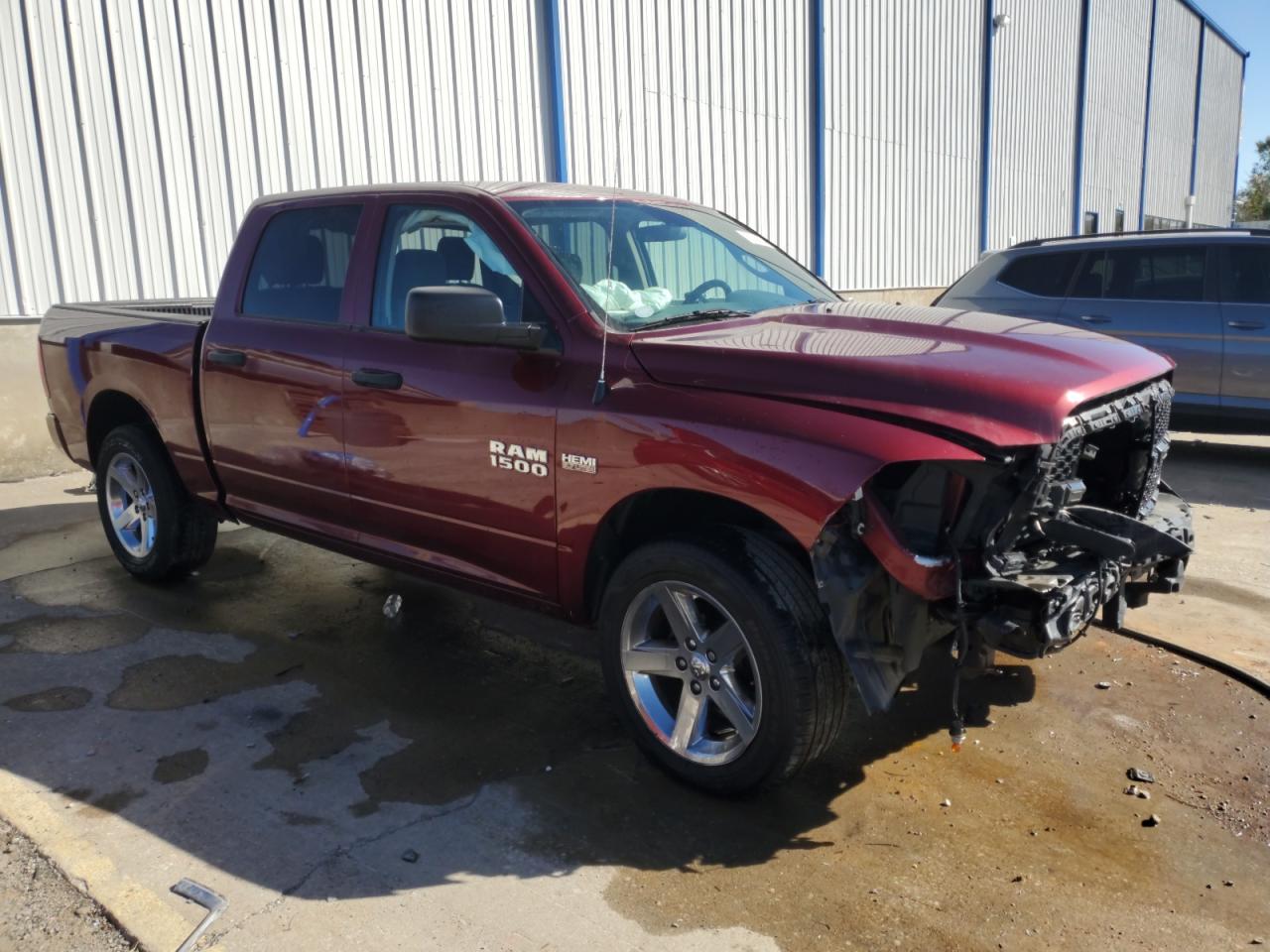 2018 RAM 1500 VIN 1C6RR7KT3JS326594 Copart auction photo, front end / undercarriage damage thumbnail 4